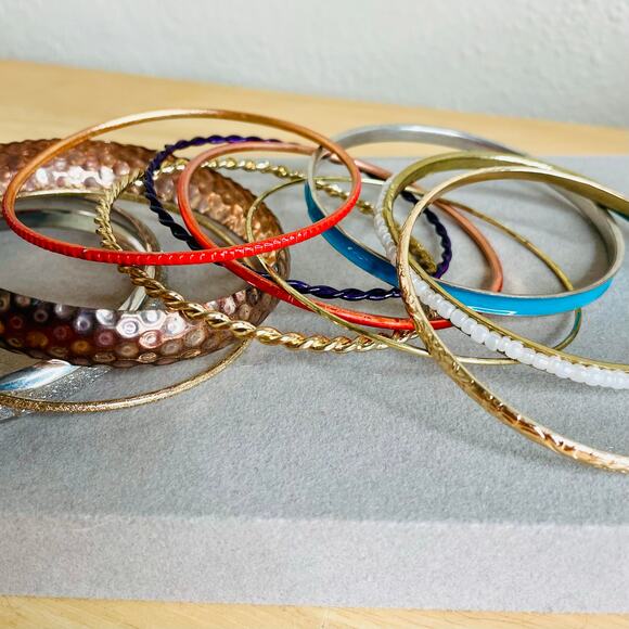 Colorful Fun Bangle Bracelets Lot - Picture 3 of 5